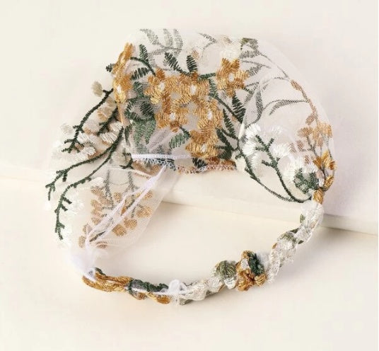 Daisy Floral Embroidery Headband