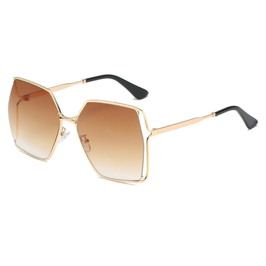 Retro Style Gold Frame Sunglasses